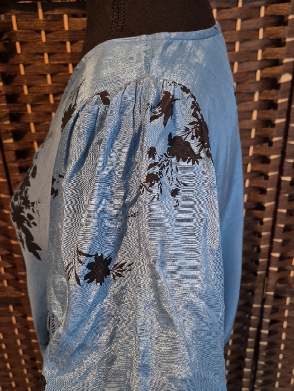 Blue Floral V-Neck Midi Dress - Picture 8 of 8